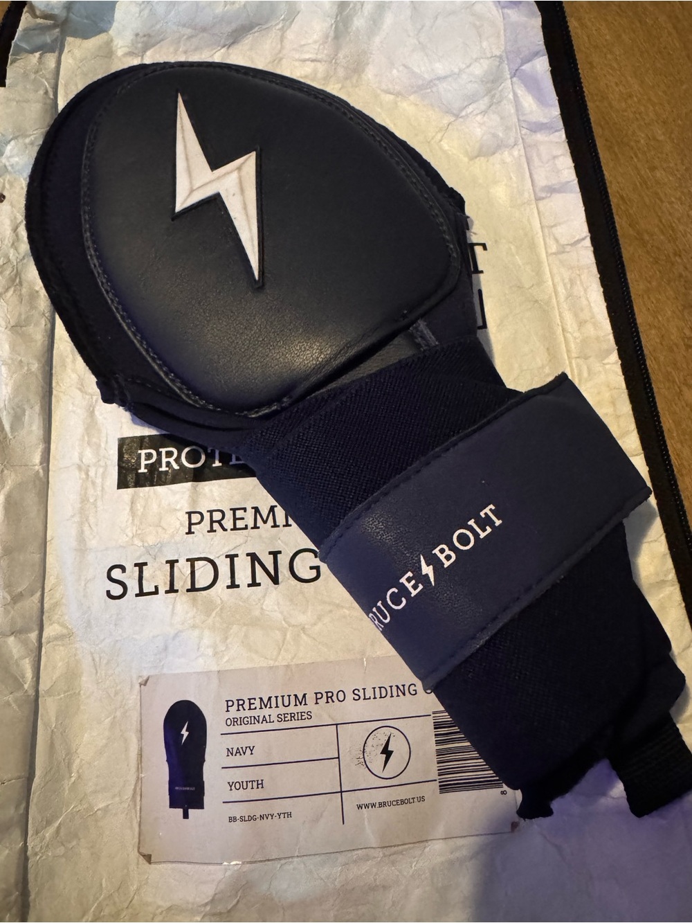 New Bruce Bolt Navy Sliding Mitt with Lightning Logo